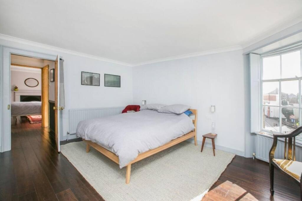 Steadfast Apartamento Deal Exterior foto